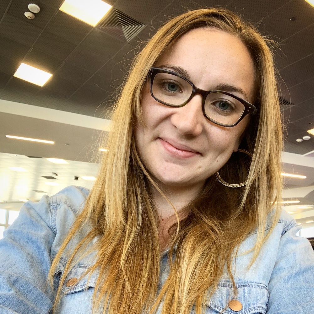 Meet your Posher, Mae